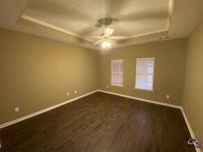 104 Village Walk in Centerville, GA - Building Photo - Building Photo