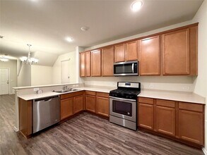 6819 Dove Stone Dr in Houston, TX - Building Photo - Building Photo