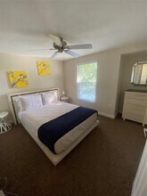 960 Highland St in Sarasota, FL - Building Photo - Building Photo