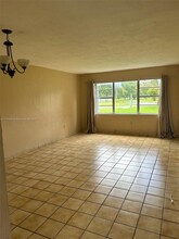 6720 Arbor Dr in Miramar, FL - Building Photo - Building Photo