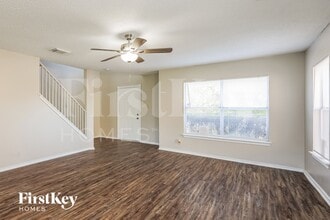 7915 Cherry Glade, Unit 1 in Converse, TX - Building Photo - Building Photo