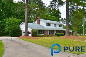 7082 Glengarry Dr in Columbia, SC - Building Photo - Building Photo