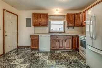 541 Revere St, Unit 3B in Revere, MA - Building Photo - Building Photo