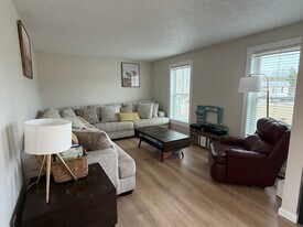 1060 Stafford Dr in Christiansburg, VA - Building Photo