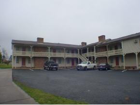 Chateaux Apartments in Asheboro, NC - Foto de edificio - Building Photo