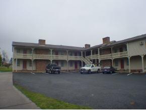 Chateaux Apartments in Asheboro, NC - Building Photo - Building Photo