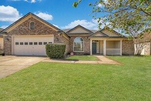 125 Hopeland Dr in Savannah, GA - Building Photo