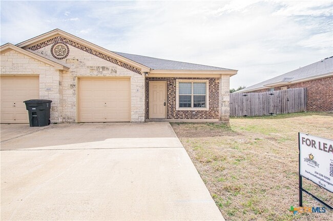 property at 4602 Cambridge Dr