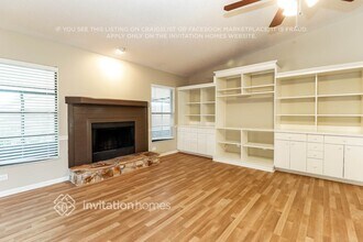 6523 Seafairer Dr in Tampa, FL - Building Photo - Building Photo