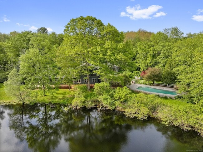 property at 6 Old Orchard Dr