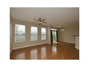 10931 Lemongrass Dr in Zionsville, IN - Building Photo - Building Photo
