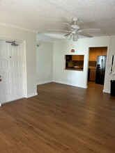 1012 Green Pine Blvd, Unit B 1 in West Palm Beach, FL - Building Photo - Building Photo