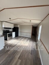 1019 John Godfrey Rd in Sanford, NC - Building Photo - Building Photo