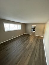 2019 Benson Gardens Blvd in Omaha, NE - Building Photo - Building Photo