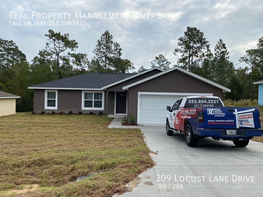 209 Locust Ln Dr in Ocala, FL - Building Photo