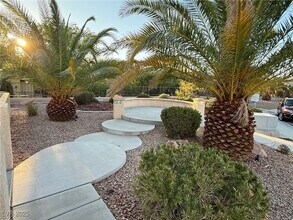 3091 Monroe Park Rd in Henderson, NV - Building Photo - Building Photo