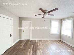 2123 Valmar St in Little Rock, AR - Building Photo - Building Photo