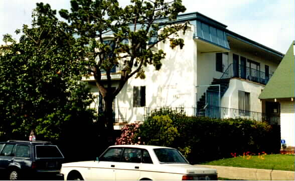 1321 Euclid St in Santa Monica, CA - Building Photo - Building Photo