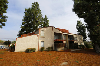 Shafter Village in Shafter, CA - Building Photo - Building Photo