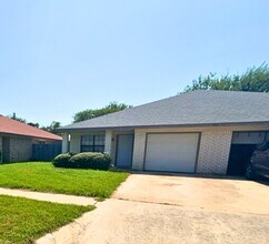 404 Alpine St in Killeen, TX - Building Photo - Building Photo