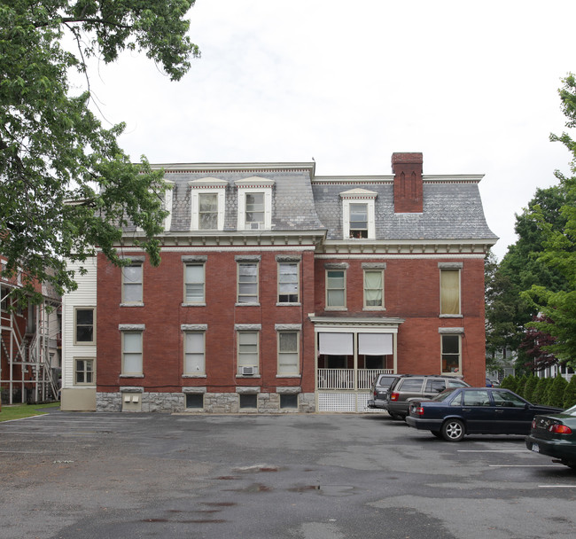 6 E Notre Dame St in Glens Falls, NY - Building Photo - Building Photo