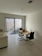 141 Northeast 13th Terrace in Homestead, FL - Building Photo - Building Photo