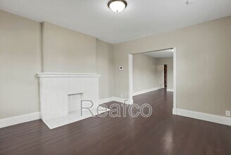 448 N Champion Ave in Columbus, OH - Building Photo - Building Photo
