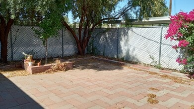 5071 S Cherry Ave in Tucson, AZ - Building Photo - Building Photo