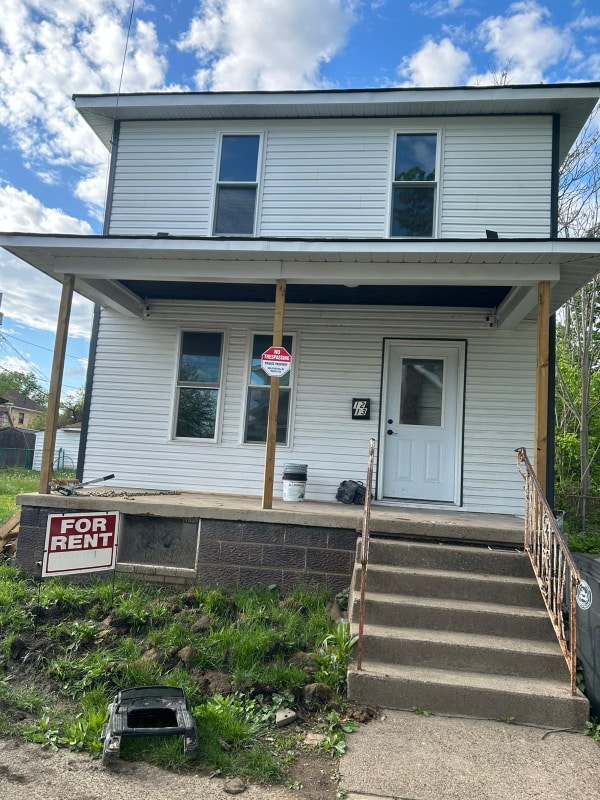 property at 1213 Claire Ave