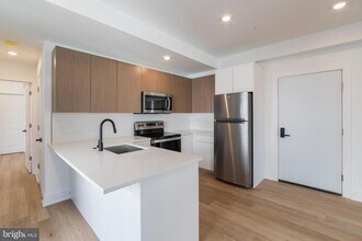 5900 Germantown Ave in Philadelphia, PA - Building Photo - Building Photo