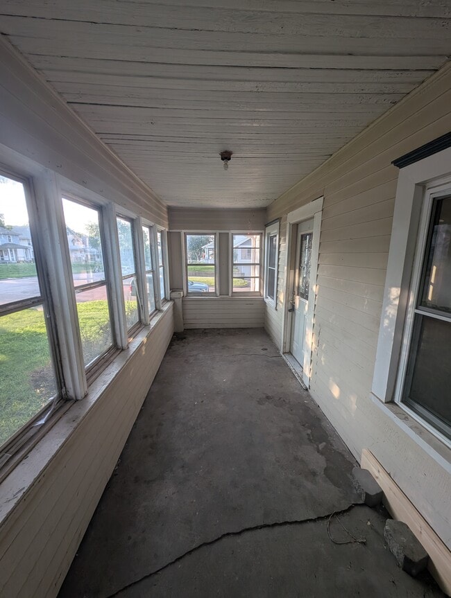 1722 Isabella St in Sioux City, IA - Building Photo - Building Photo