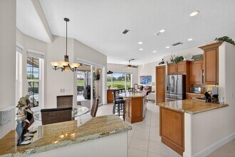902 Augusta Pointe Dr in Palm Beach Gardens, FL - Building Photo - Building Photo