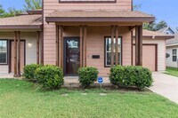 3109 Lenway St in Dallas, TX - Building Photo - Building Photo