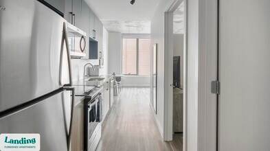 2010 West End Ave, Unit 712 in Nashville, TN - Foto de edificio - Building Photo