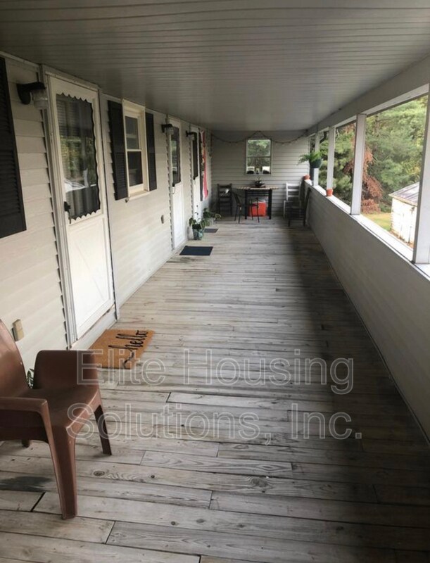 108 E Buck Ave photo'
