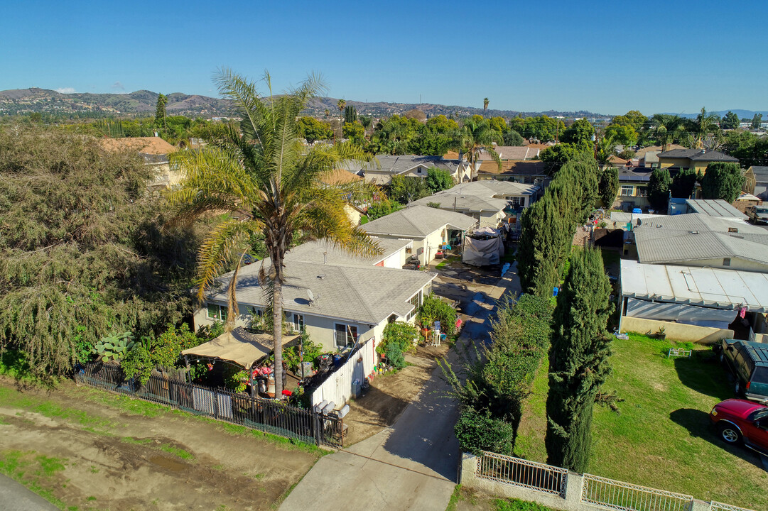 7816 Duchess Dr in Whittier, CA - Building Photo