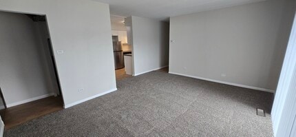 7349 175th St in Tinley Park, IL - Foto de edificio - Building Photo