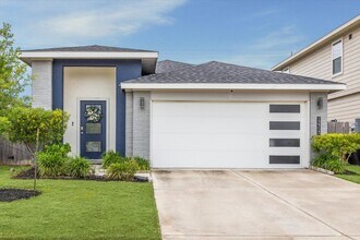 12717 Ermine St in Houston, TX - Building Photo - Building Photo