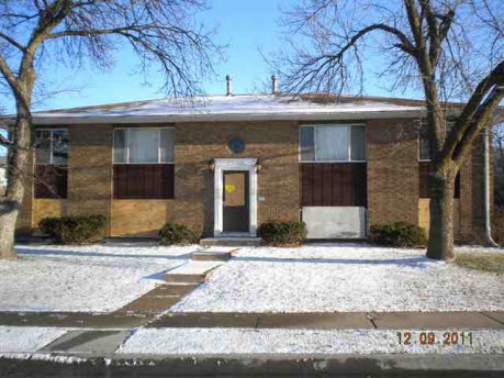 3023 N Michigan Ave in Davenport, IA - Building Photo