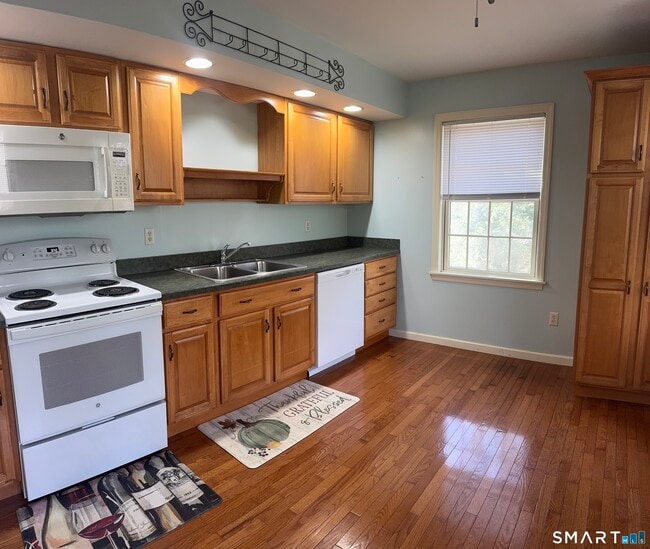 55 Converse Rd in Woodstock, CT - Building Photo - Building Photo