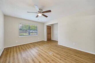 717 Gaylewood Dr in Richardson, TX - Building Photo - Building Photo