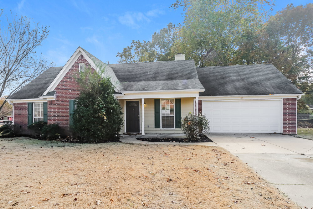 180 Country Pl in Oakland, TN - Building Photo