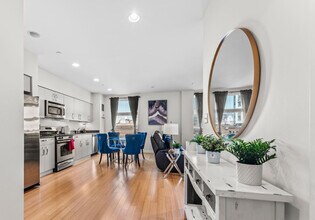 601 Albany St, Unit ID1240401P in Boston, MA - Building Photo - Building Photo