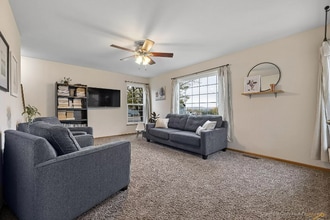 4670 Teak Dr in Rapid City, SD - Building Photo - Building Photo