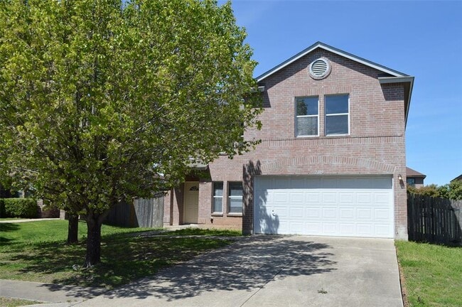 property at 2005 Rim Rock Dr