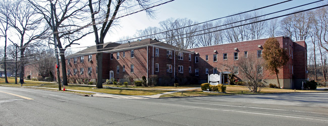 2291-2307 Palmer Ave in New Rochelle, NY - Foto de edificio - Building Photo