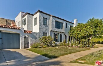 8101 W 4TH St in Los Angeles, CA - Building Photo - Building Photo