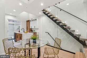 1106 N Bodine St in Philadelphia, PA - Building Photo - Building Photo