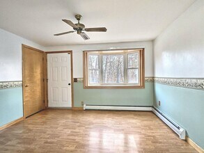 154 Victory Dr in Franklin, NH - Building Photo - Building Photo