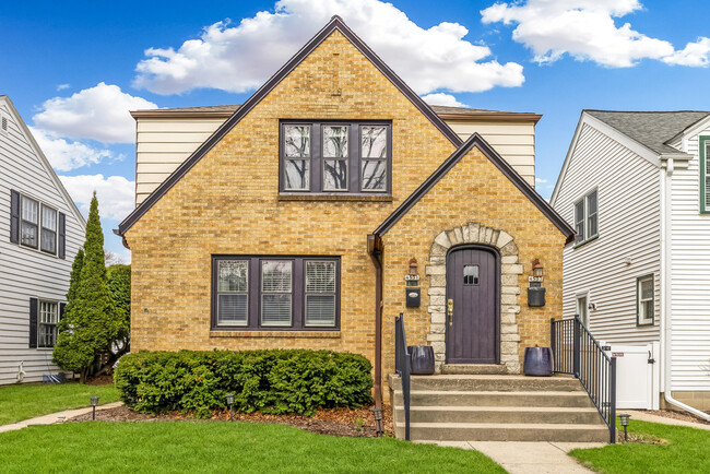 property at 4531 N Morris Blvd